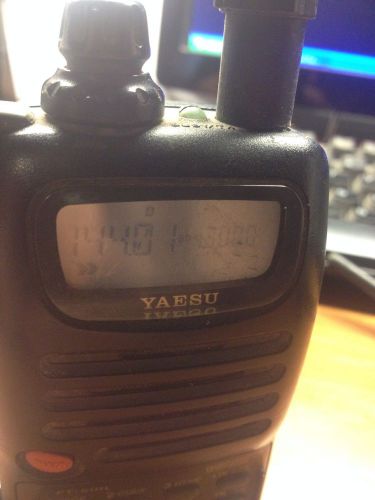 Yaesu - FT -50R   VHF136-174 w/batteries- Used