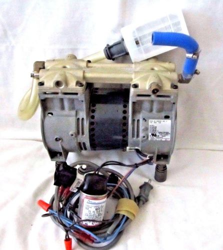 Used vacuum compressor pump pond motor thomas 2660ce37-989 b 3.9 amp for sale