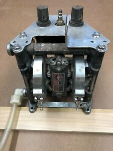 Graco Husky 307 Air-Operated Diaphragm Pump with Regulator for Parts