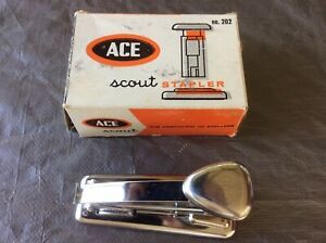 Vintage ACE Scout No. 202 STAPLER in BOX Chicago, IL. NOS