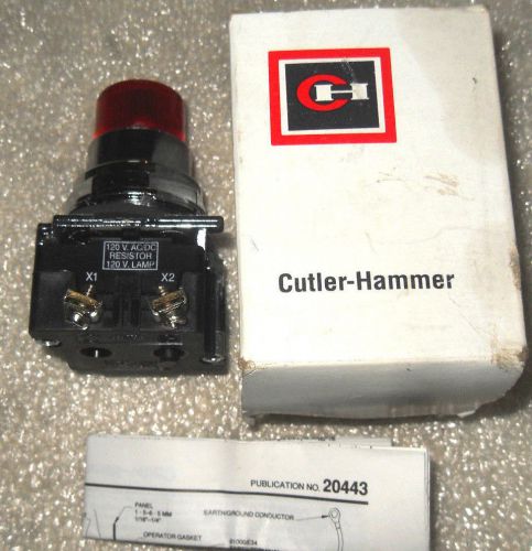 (RR15-2) NIB CUTLER-HAMMER 10250T471 RED ILLUMINATED PUSH BUTTON