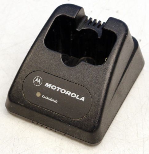 Motorola htn9014c 120 volt standard charger no power supply for sale