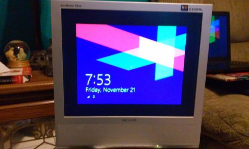 SAMSUNG SyncMaster 710 MP 17&#034; LCD Monitor TV MONITOR with cables