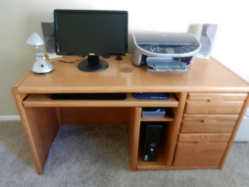 COMPUTER DESK AND CHAIR