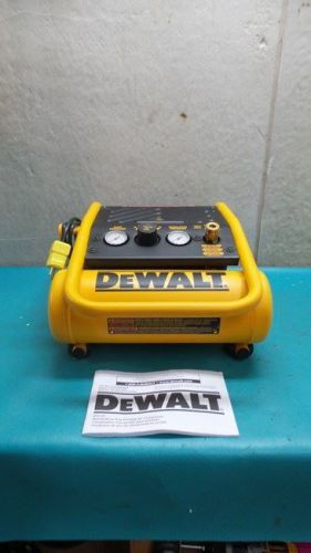 Dewalt d55140 135 psi 1 gal 0.30 hp 115vac electric compressor for sale