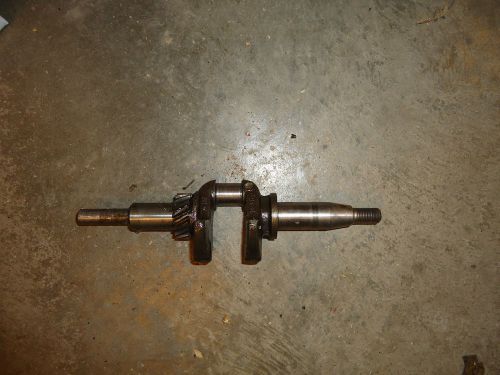 Base and Oil Pump for a Briggs and Stratton WM Engine