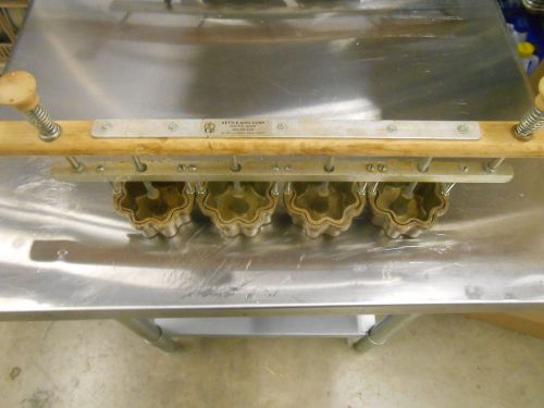 Kettle King Rosette Mold