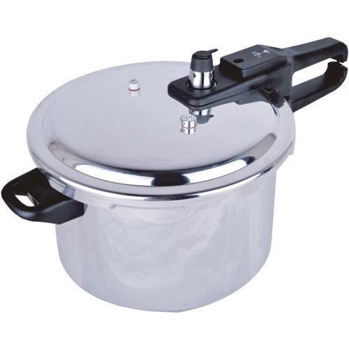 Brentwood Aluminum Pressure Cooker (5.5-Liter) Brentwood