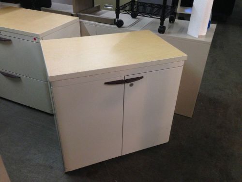 Storage cabinet w/ laminate top by steelcase office furn w/lock&amp;key for sale