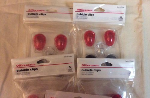 20 Pcs New And Unopened Office Depot Cubicle Clips + 5 Cubicle Hooks
