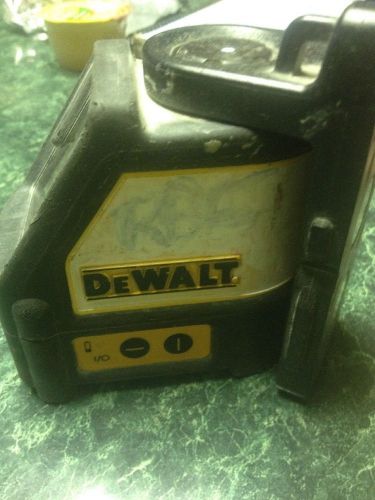 DeWalt DW087 LaserCharkLine Laser Level