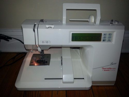 BERNINA BERNETTE DECO 500 Computerized Embroidery Sewing Machine