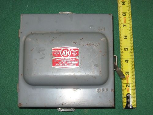 ARROW HART VINTAGE Electrical Switch Fuse Box 3 Pole HARTFORD CT disconnect