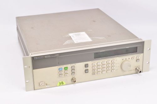 HP 83711A Synthesized CW Signal Generator 1 - 20GHz Powers on - Working Display