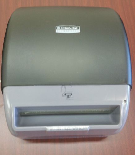 Kimberly-Clark Hands free Paper Towel Dispenser  ****