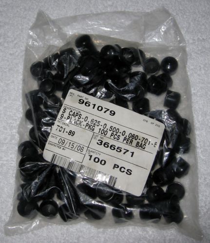 Bag of 100 - 0.625&#034; x 0.500&#034; Black Plastic Short Cap (Part# 961079)