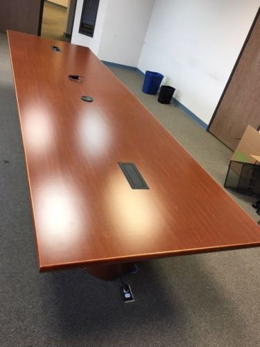 OFFICE CONFERENCE TABLE- BEAUTIFUL CONDITION