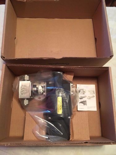 Swagelok SS-45S8-33C 1/2 in Ball Valve &amp; Actuator - Brand New - 3 of them