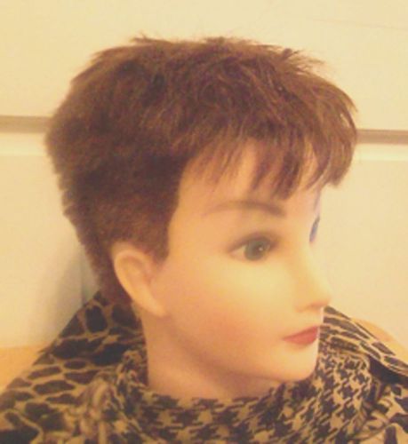 Debra mannequin head short hair w. bangs store &amp; style wigs display hats wigs ec for sale