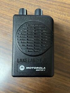 Motorola Minitor V 45-48.9 MHz Low Band Stored Voice Fire EMS Pager with Charger