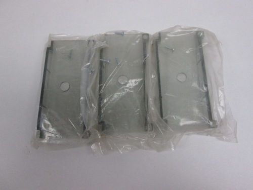 LOT 3 NEW GOULD 08590 FUSE BLOCK COVER 1 POLE D280507