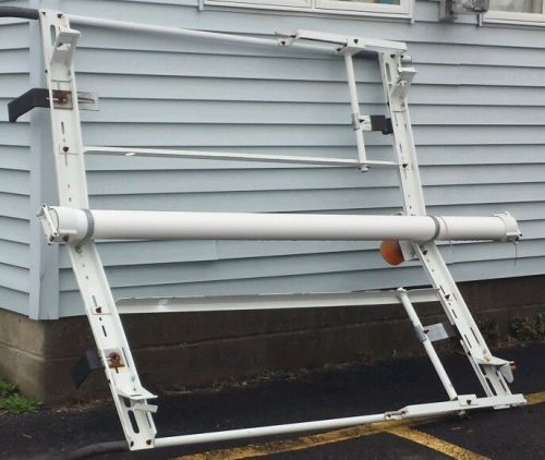 ladder rack with conduit carrier