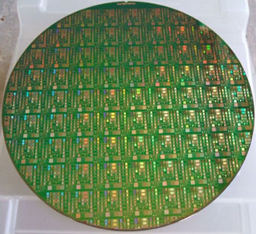 Nice 8&#034; Copper IC Microchip Silicon Pattern Wafer with green background