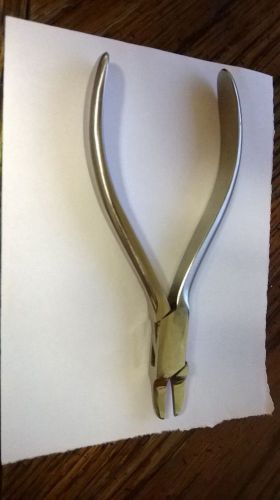WIRE BENDING PLIERS -Wide jaw-surgical dental