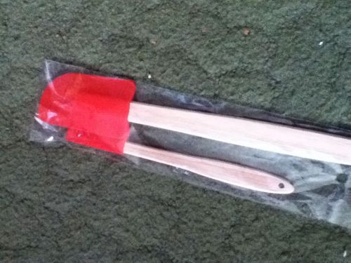 NIP (2) red rubber spatulas with wooden handles