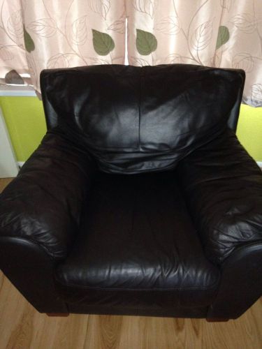 single leather chair