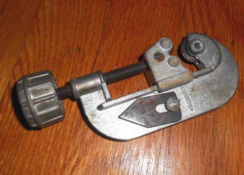 Vintage Pipe Cutter 1/8&#034;-1 1/18&#034; Superior Tool Co. Cleveland Ohio USA