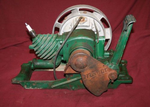 Great running maytag model 92 gas engine motor hit &amp; miss wringer washer #297709 for sale