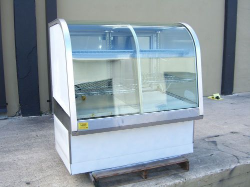 Federal Industries CG4850DZ-2 Refrigerated &amp; Non Refrigerated Bakery Case