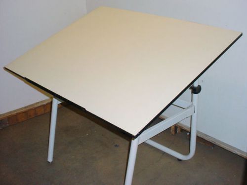 Safco drafting craft table 36&#034; x 48&#034; top #3951 + horizon folding base #3961 for sale