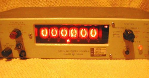 HP 5233L Electronic Counter with NIXIE Tubes 115 / 230V Hewlett Packard