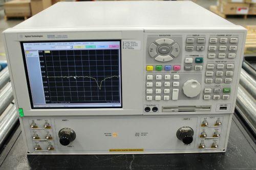 Keysight E8364B PNA Network Analyzer, 10MHz - 50GHz (Agilent E8364B)-
							
							show original title