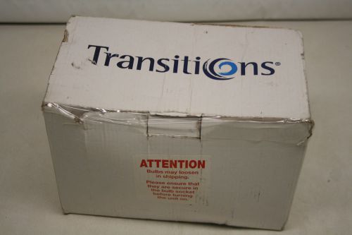 Transitions Machine Advertising Lens Darkening W/ Black Light. Free Shipping!