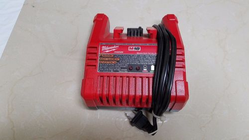 Milwaukee 48-59-1801 M18 Lithium-Ion Heavy Duty Battery Charger