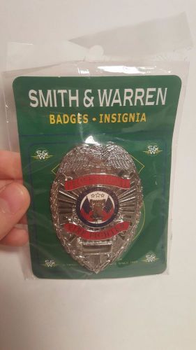 Smith &amp; Warren &#034;Professional Fire Fighter&#034; Prop Badge