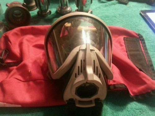 FIREFIGHTER MASK MSA SCBA INCLUDES NET FACE GUARD BAG FRESH AIR BREATHING OXYGEN