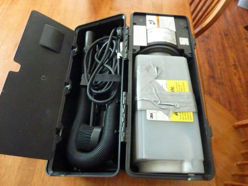 3M 497 Field Service ESD Safe Electronics Vacuum 120VAC with a Type 1 Filter