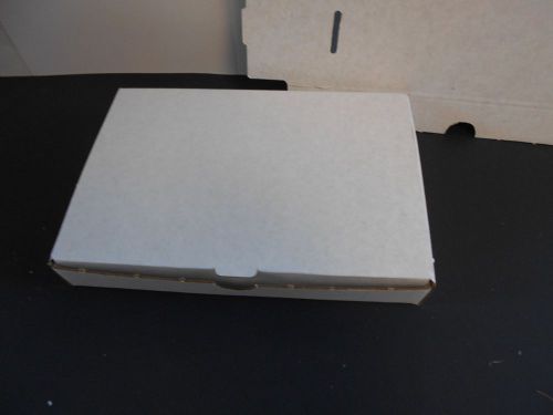 100 white shipping boxes.  9-1/2&#034; x 6-1/2&#034; x 1-5/16&#034;.  great box for sale