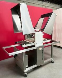 Food Tools CS-10E Air Powered Automatic Full Sheet Cake Brownie Bakery Slicer