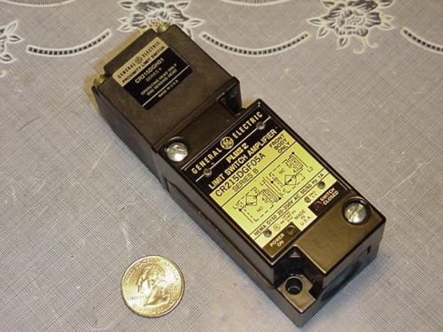 General Electric PLUS 2 Limit Switch Amplifier CR 215DGF05A Series B New