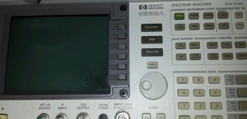 HP 8562A 9kHz - 40GHz Spectrum Analyzer Mixers are included!!  Nice working Unit