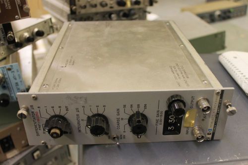 HP 5582A Linear Amplifier Nim Bin Module