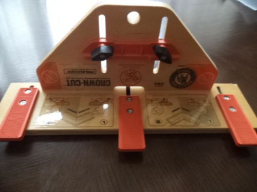 Crown Moulding Cutting Jig