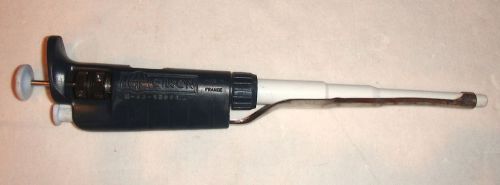 Gilson Pipetman Classic microliter pipette model P1000 1000 uL used works!