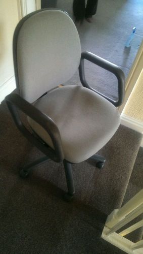 5 spoke swivel office chair