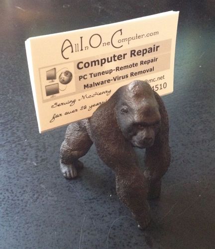 Realistic and very Cool Gorilla Business card holder  NEW GREAT FATHERS DAY GIFT